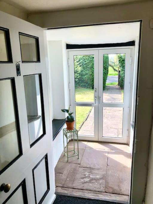 Wolves NewtonCosy Farmhouse Escape In Monmouthshire别墅 外观 照片